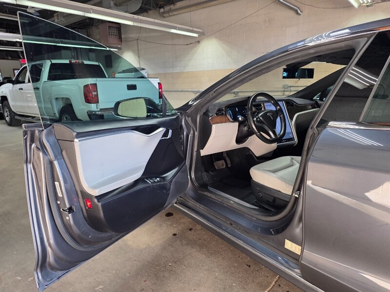Used 2016 Tesla Model S 90D AWD/4WD image 19