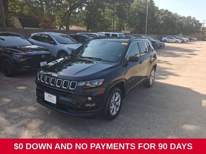 Used 2025 Jeep Compass Latitude w/ Sun & Sound Group