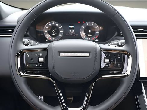 New 2026 Land Rover Range Rover Velar Dynamic SE AWD/4WD image 18