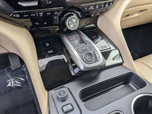 Certified 2025 Acura MDX FWD w/ Technology Package image 12