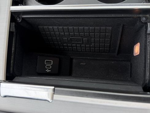 Used 2025 Lincoln Navigator L Reserve AWD/4WD image 55