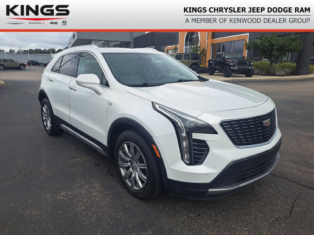Used 2019 Cadillac XT4 Premium Luxury w/ Cold Weather Package FWD image 1