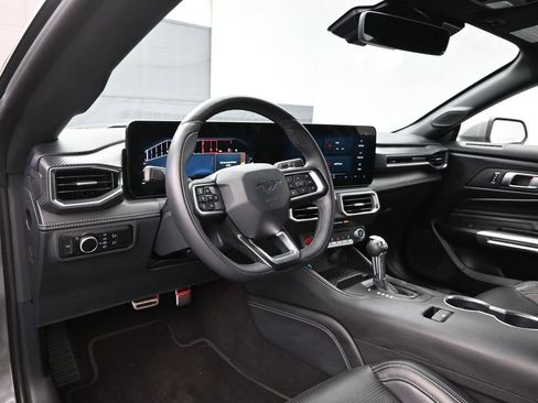 Used 2024 Ford Mustang GT Premium image 15