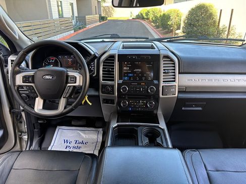 Used 2017 Ford F350 Lariat AWD/4WD image 21