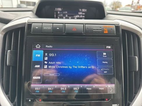 Used 2022 Subaru Ascent Limited image 17