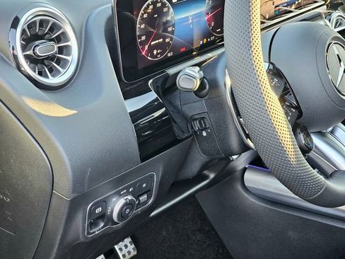 New 2026 Mercedes-Benz GLA 35 AMG 4MATIC image 15