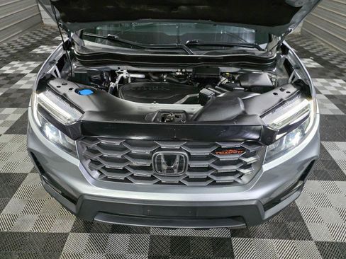 Used 2023 Honda Passport TrailSport image 40