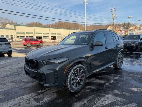 New 2026 BMW X5 xDrive40i w/ M Sport Package image 3