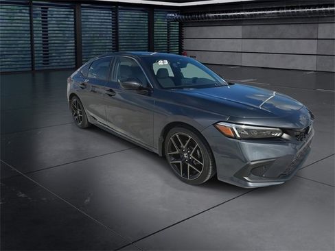 Used 2023 Honda Civic Sport Touring image 2