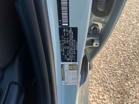Used 2025 Kia K4 FWD image 29