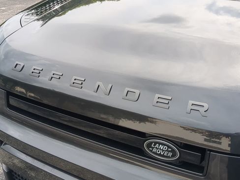 New 2026 Land Rover Defender 110 X-Dynamic SE AWD/4WD image 13