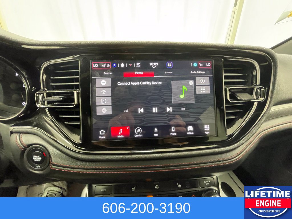 Used 2025 Dodge Durango GT AWD/4WD image 27