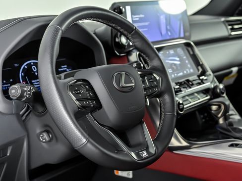 Used 2025 Lexus LX 600 F Sport AWD/4WD image 22