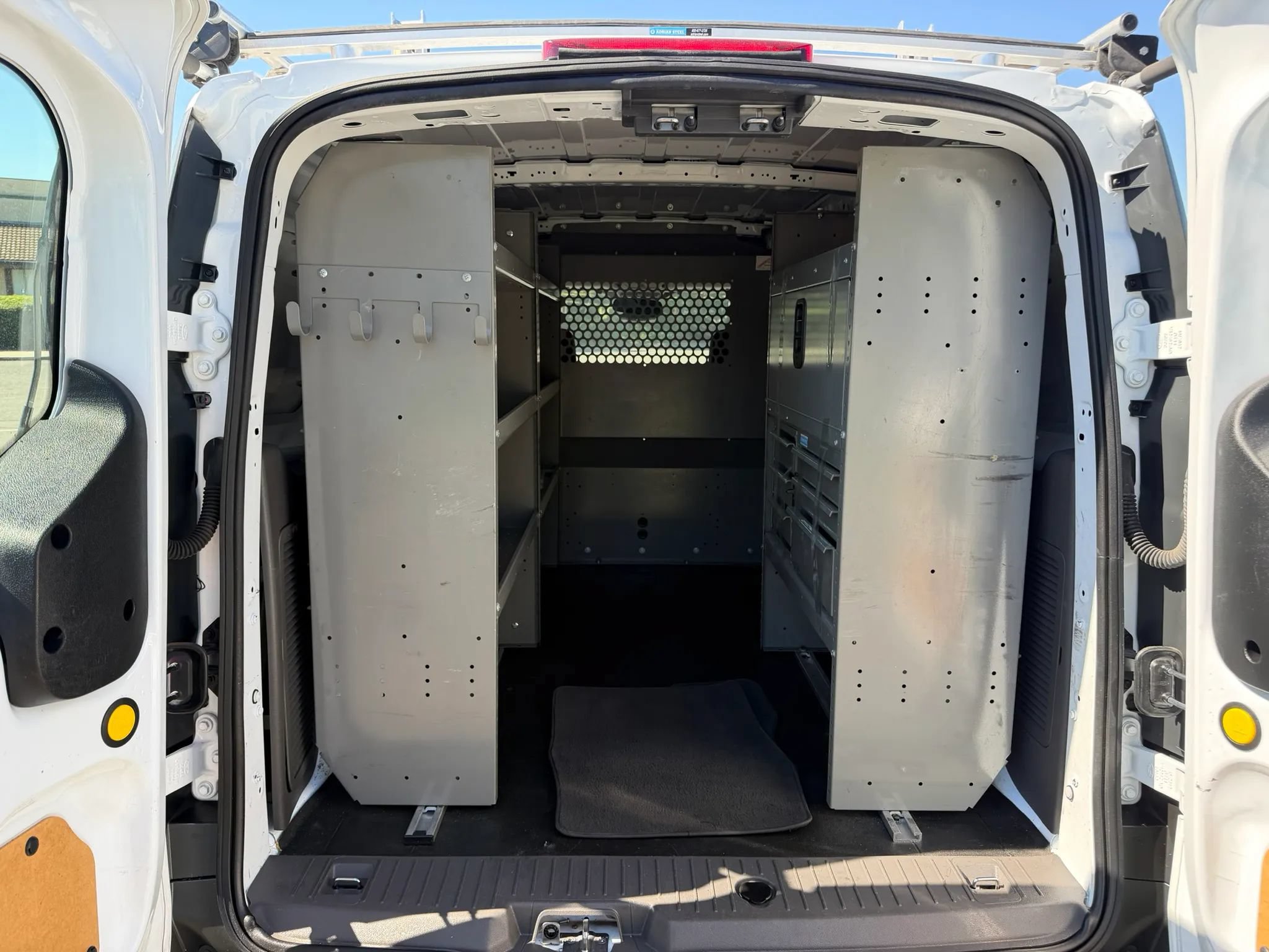 Used 2019 Ford Transit Connect XL FWD image 12