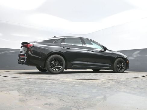 Used 2025 Kia K5 LXS FWD image 35