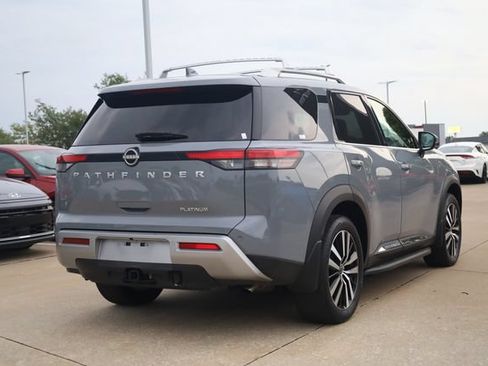 Used 2025 Nissan Pathfinder Platinum w/ Cargo Package FWD image 5