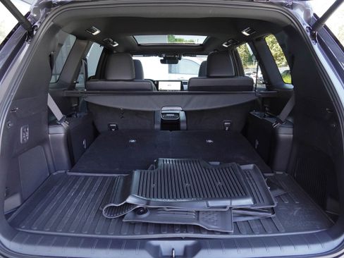 Used 2025 Lexus TX 350 AWD w/ Technology Package image 40