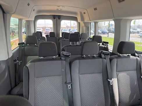 Used 2024 Ford Transit 350 XLT image 12