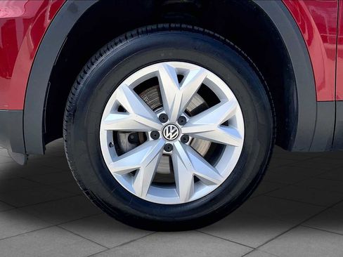 Used 2018 Volkswagen Atlas SEL AWD/4WD image 11