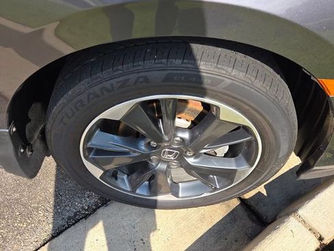 Used 2023 Honda Odyssey Elite image 16