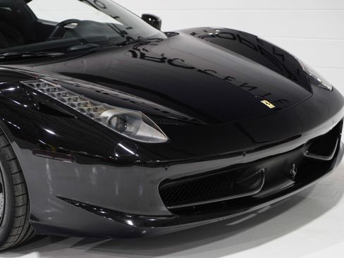 Used 2011 Ferrari 458 Italia Coupe RWD image 23