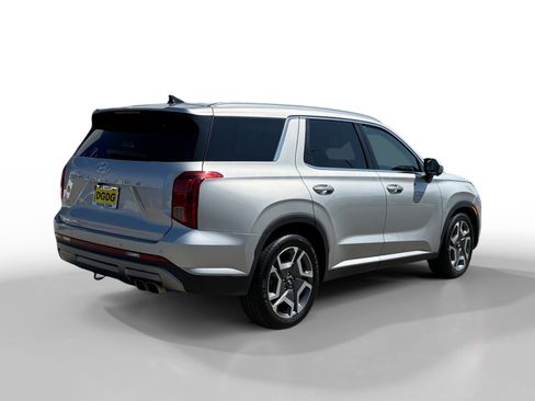 Certified 2024 Hyundai Palisade SEL image 5