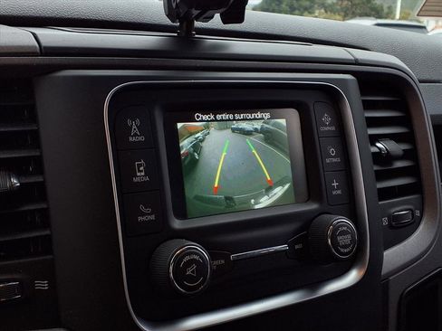 Used 2018 RAM 1500 Express w/ Express Value Package image 8