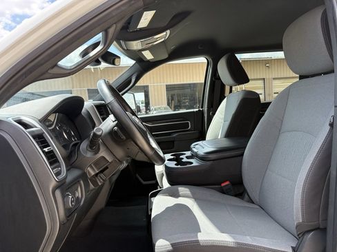 Used 2024 RAM 2500 Big Horn AWD/4WD image 12