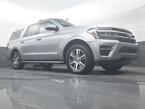 Used 2023 Ford Expedition Max Limited AWD/4WD image 27