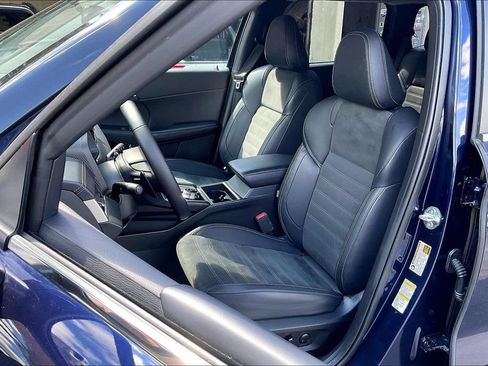 Used 2024 Mitsubishi Outlander SE AWD/4WD image 24