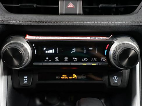 New 2025 Toyota RAV4 LE image 20