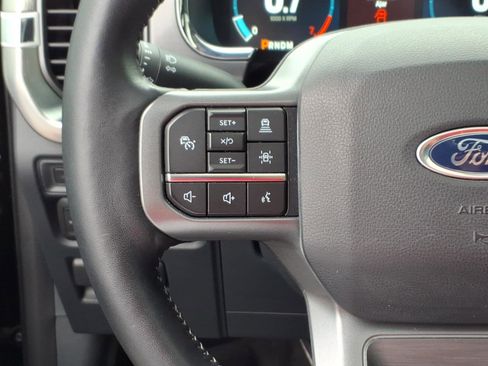 Used 2022 Ford F150 Lariat w/ Equipment Group 502A High image 18