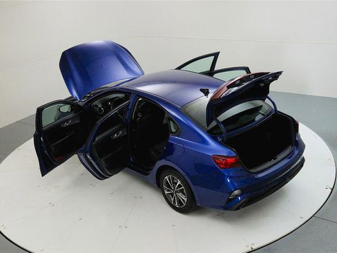 Used 2024 Kia Forte LXS image 16