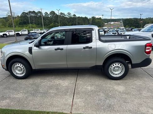 Used 2022 Ford Maverick XL FWD image 4