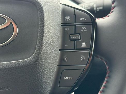 New 2026 Toyota Prius Plug-In Hybrid FWD image 9