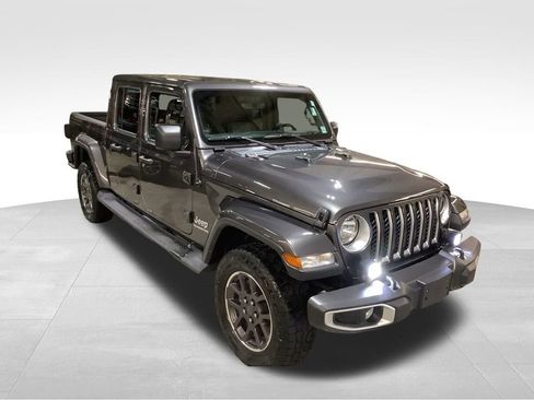 Used 2022 Jeep Gladiator Overland w/ Popular Equipment Package image 9