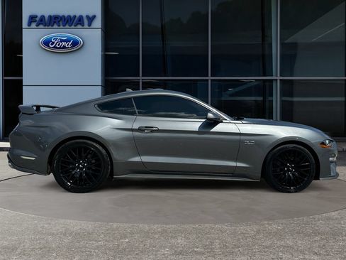 Used 2022 Ford Mustang GT Premium w/ GT Performance Package RWD image 9