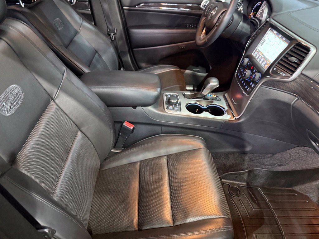 Used 2018 Jeep Grand Cherokee Overland AWD/4WD image 26