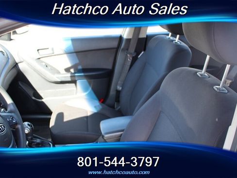 Used 2012 Kia Forte EX FWD image 10