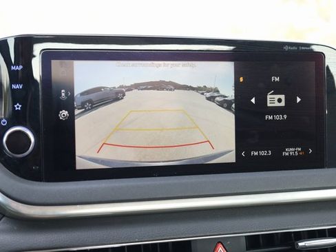 Used 2023 Hyundai Sonata SEL image 19