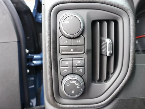 New 2026 Chevrolet Silverado 3500 W/T image 12