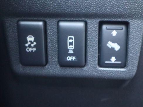 Used 2013 Nissan Titan PRO-4X w/ Pro-4x Premium Utility Pkg AWD/4WD image 28