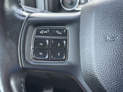 Used 2019 RAM 1500 Big Horn AWD/4WD image 16