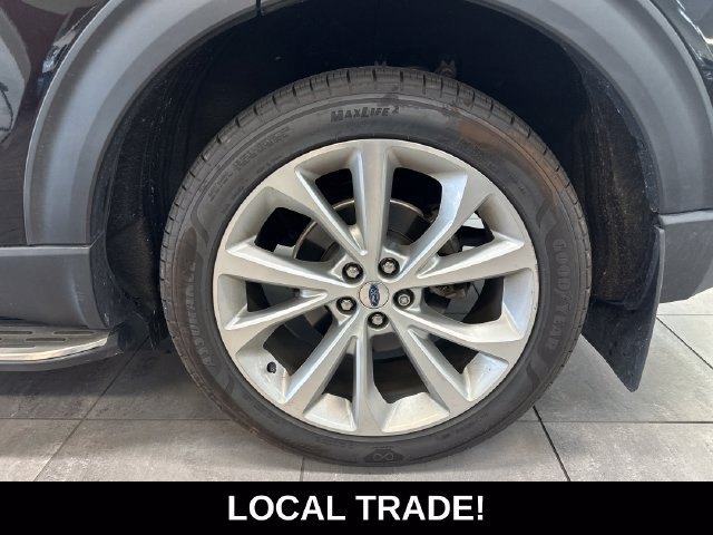Used 2022 Ford Explorer Platinum w/ Equipment Group 601A AWD/4WD image 4