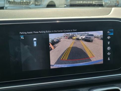 Used 2020 Mercedes-Benz GLE 450 4MATIC image 27