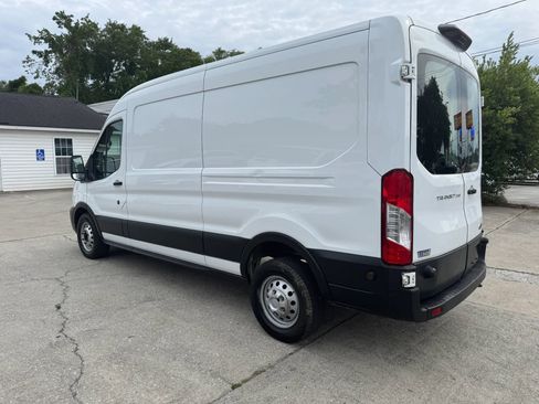 Used 2020 Ford Transit 250 Medium Roof AWD w/ Load Area Protection Package image 9
