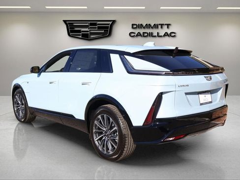 New 2026 Cadillac Lyriq Sport image 3