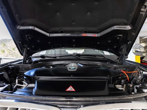 Used 2015 BMW X5 xDrive50i image 31