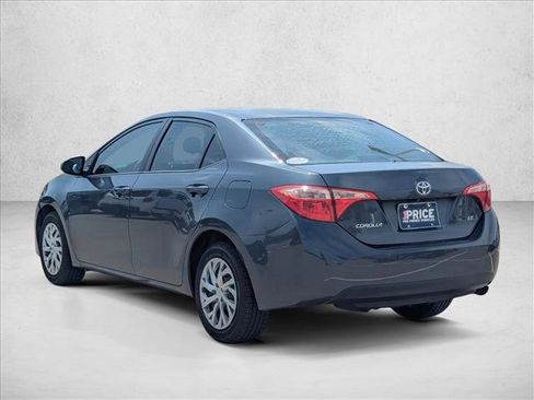 Used 2018 Toyota Corolla LE FWD image 7