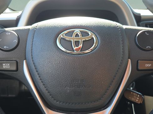 Used 2016 Toyota RAV4 LE image 32